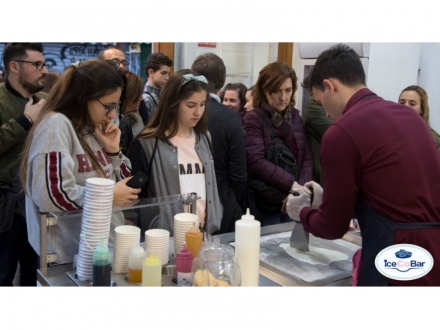 Crea tu helado en IceCoBar