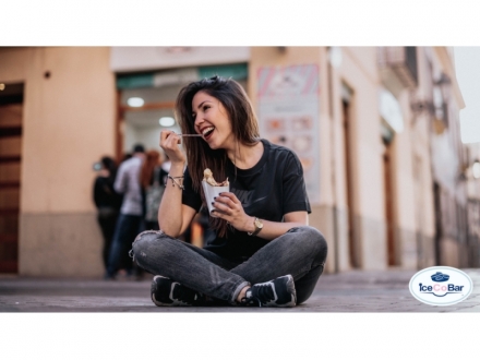 IceCoBar les encanta a los jóvenes